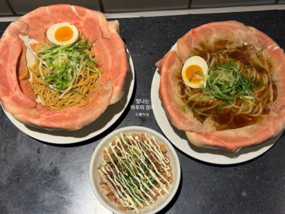 삼성역 맛집 일본 7대 라멘 더라멘워에서 라멘과 차슈덮밥