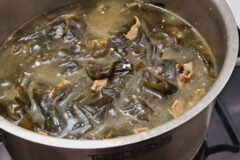 미역국 끓일 때 ”이것” 넣으세요, 위암 예방에 약보다 낫습니다!