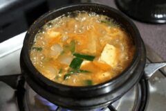 된장찌개에 “이 재료” 넣어보세요 놀랄만한 일이 벌어집니다.