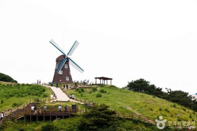 거제도 가볼 만한 곳, 섬 속의 특별한 이야기