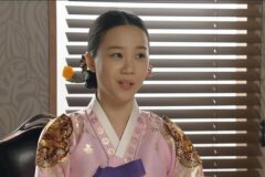 친구 모임가서 재벌집에 시집간 거 은근 티내는 방법