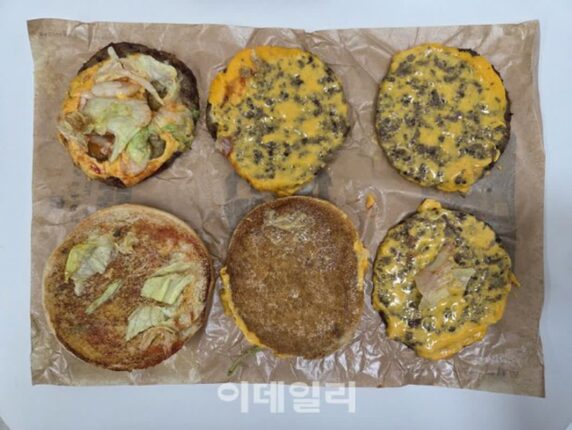 건장한 성인 남성도 한번에 못먹고 하루에 두번 나눠먹는다는 버거킹 괴물 메뉴