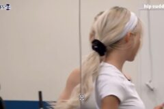 심으뜸 앞에서 근육 자랑한 우주소녀 다영