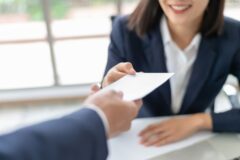 월급 300만원 이하라도 잘 먹고 잘 사는 사람들의 공통점