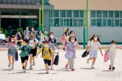 30대인데 나이먹을수록 애기의 기준이 낮아져