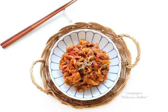 제육볶음 레시피 맛있는 고기반찬 돼지고기 고추장불고기 집밥