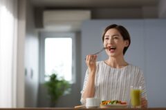 ‘밥 먹는 모습’을 보면 그 사람의 집안이 보인다