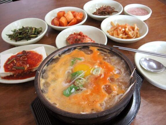 속 쓰림 있는 분들, 김치콩나물국 이렇게 끓이세요