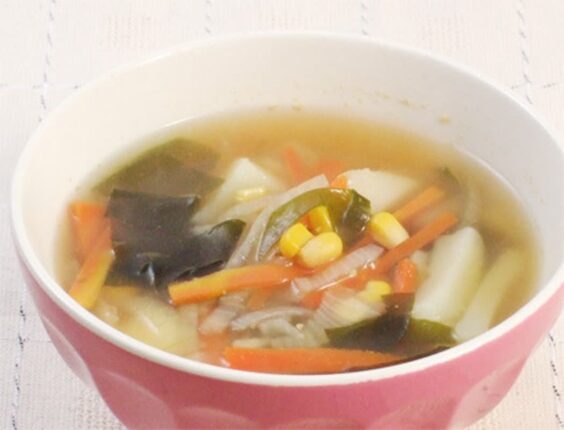 감자국 이렇게 끓이면 ‘보약’이 아니라 ‘독국’입니다