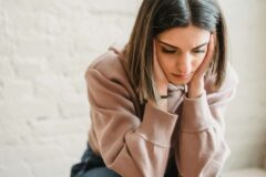 마음을 무겁게 만드는 생각의 패턴 4가지