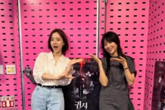 한복 여신 문채원, 40살의 반전…흰 셔츠+청바지 핏이 이 정도