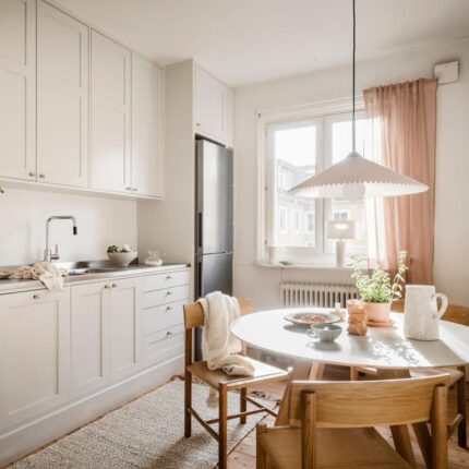 가을의 낭만을 느낄 수 있는 예쁜주방꾸미기 작은주방인테리어 좁은주방리모델링! 온라인 랜선집들이, 10평 소형 아파트인테리어