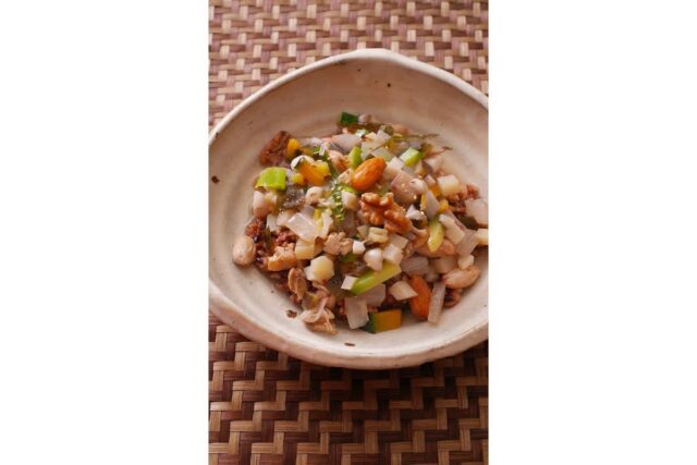 채식 식단 요리 레시피, 견과류 채소 덮밥 만들기