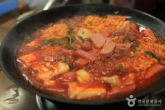 도심 속 자연을 만끽하는 의정부 가볼 만한 곳, 카페와 미식의 향연