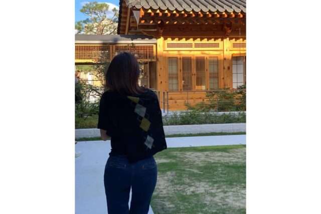 김하늘의 평범한 데님 코디가 이렇게 고급져 보이는 이유는?