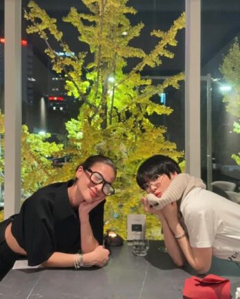 송혜교, 머리 싹둑! 숏컷 공개되자 “이게 실화?” 반응 폭발