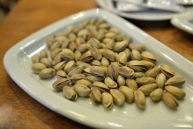 속이 자주 불편한 사람의 공통점, 이 음식이 식탁에 있습니다