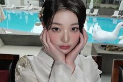 B컷이 왜 더 예쁘지? 장원영의 한복핏