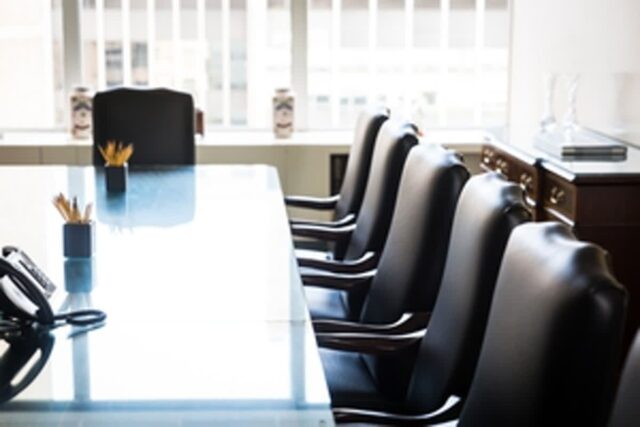 ‘연임 청신호‧안갯속‧사퇴 압박’…금융지주 회장 3인 3색 기류