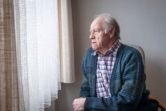 추하게 늙은 티가 나는 사람들의 특징 4가지