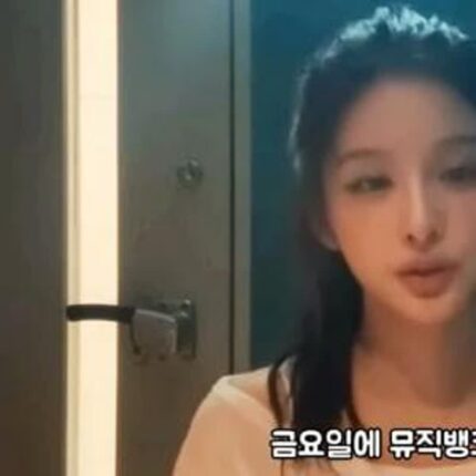 무심코 밥 많이 먹고 배빵빵 모드로 무대 오른 아이돌