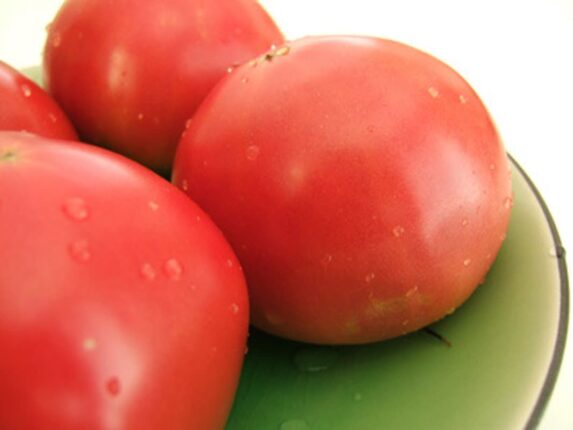 몸에 좋다고 믿었는데… 이 음식은 위염 환자에게 오히려 독입니다