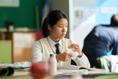 윤가은 감독 ‘세계의 주인’의 저력..올해 독립예술극영화 흥행 1위