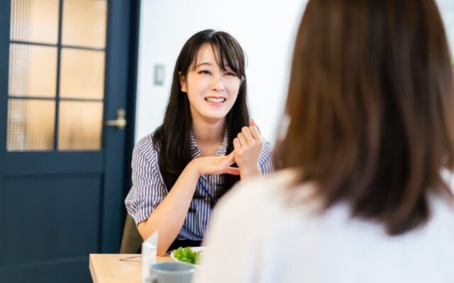 이상하게 끌리는 사람들의 공통적인 특징 4가지