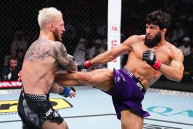 [UFC] 사루키안, 5연승 질주…후커 제압 후 토푸리아에 정면 도전장