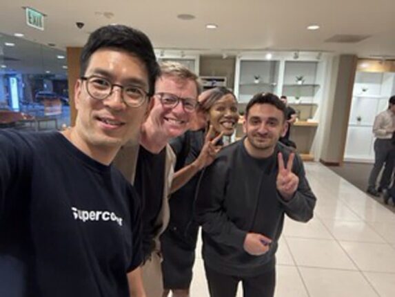 수백 건 면접을 2일 만에? 글로벌 채용 판 바꾸려는 ‘슈퍼코더’