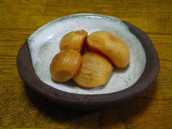 식당에서 이 반찬 먼저 드시면 혈관이 즉시 좁아집니다. 의사들이 가장 말리는 메뉴입니다