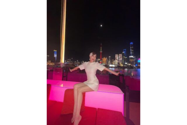 6년 결혼 마친 클라라, 40세에 전한 의미심장한 메시지