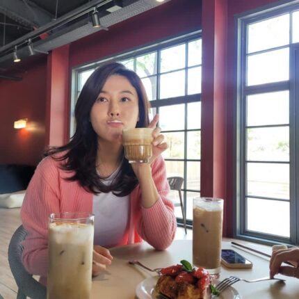 모델 캐스팅을 위해 동사무소까지 수소문 했다는 여배우의 C컬 웨이브펌