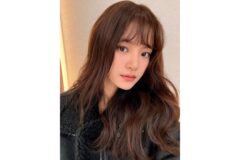 300번 넘는 조연에서 주연으로 올라선 여배우의 웨이브