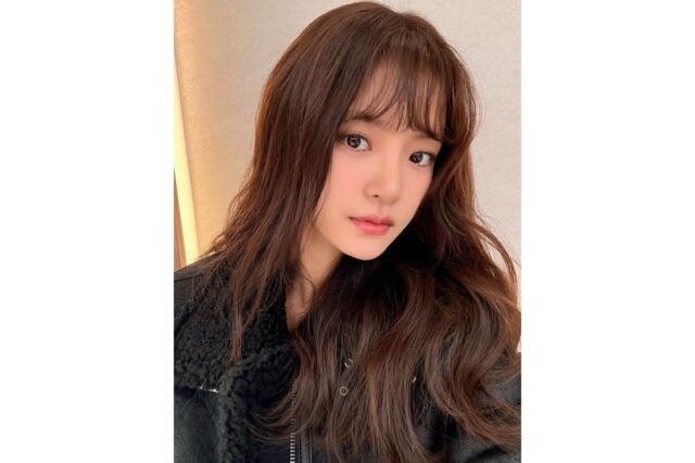 300번 넘는 조연에서 주연으로 올라선 여배우의 웨이브