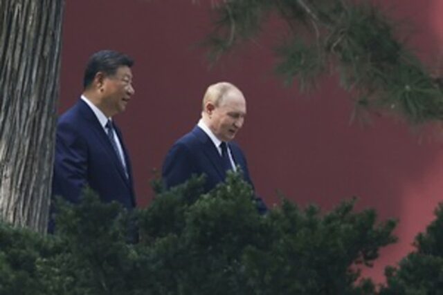 ‘무제한 우정’이라더니… 러시아, 中 제재 품목에 90% 웃돈