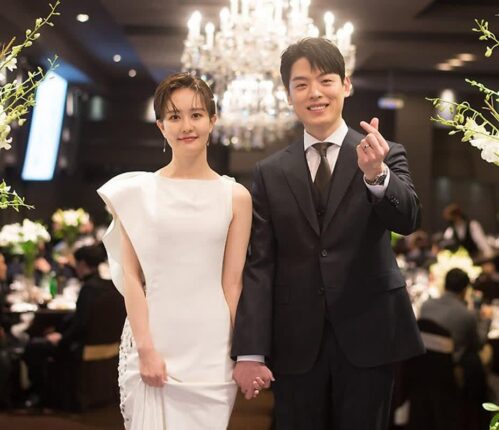 방송 중에 첫 눈에 반한 남자에게 고백… 결혼까지 한 아나운서 ❤️❤️