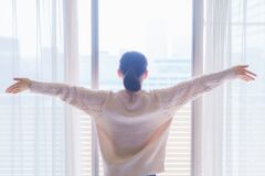 심리학자가 제발 아침에 일찍 일어나라고 말하는 이유