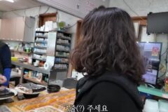 저는 김밥 한 줄이면 될 거 같은데…