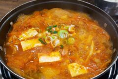 김치의 다양하고 깊은 풍미를 다양한 방식으로, 김치요리 맛집 5곳