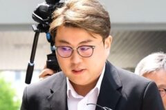 “돈 내놔” 김호중 협박 교도관, 결국…안타까운 소식