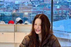 “세월은 나만 맞아” 고현정, 50대 나이 무색한 ‘MZ 메이크업’ 변신