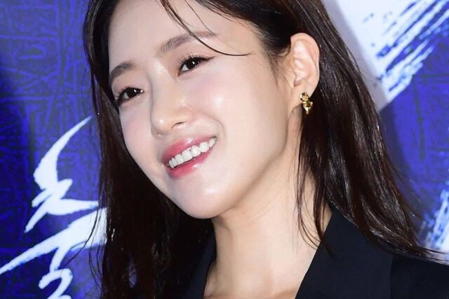 함은정, 결혼 2주 만에…’겹경사’