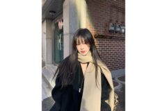 전형적인 고양이상 외모라는 여배우의 내추럴 스트레이트컷