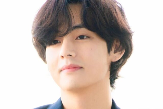 ‘BTS’ 뷔, 30살 연상女와…