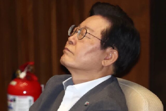 “李 대통령 국민에 사과하라”…무슨 일인지 봤더니