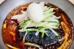 차갑고 깔끔한 맛으로 사계절 사랑받는 냉면 맛집 5곳