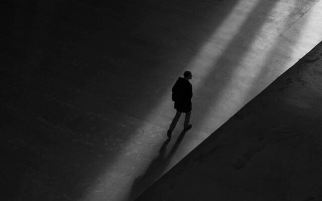 “60살 넘기 전 버려야 하는 습관” 3위 허세, 2위 분노, 1위는?