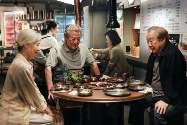 박근형·장용·예수정의 ‘사람과 고기’ 4만 관객 돌파