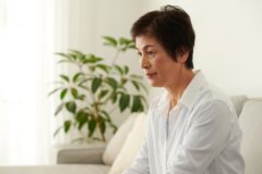 늙어서 자식에게 무시받기 딱 좋은 습관 4가지